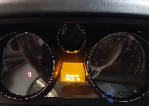 2009 Saturn Vue 4-Cyl Xe z USA, uszkodzony, nr VIN 3GSCL33P79S550739